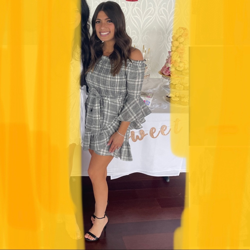 Grey and white checkered/ruffle dress. Worn once, no stains, dry cleaned. Size:S